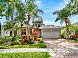 10086 Mizner Falls Way, Boynton Beach, FL 33437