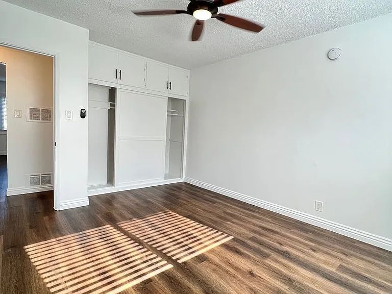 10222 S Dixon Ave — Photo 9