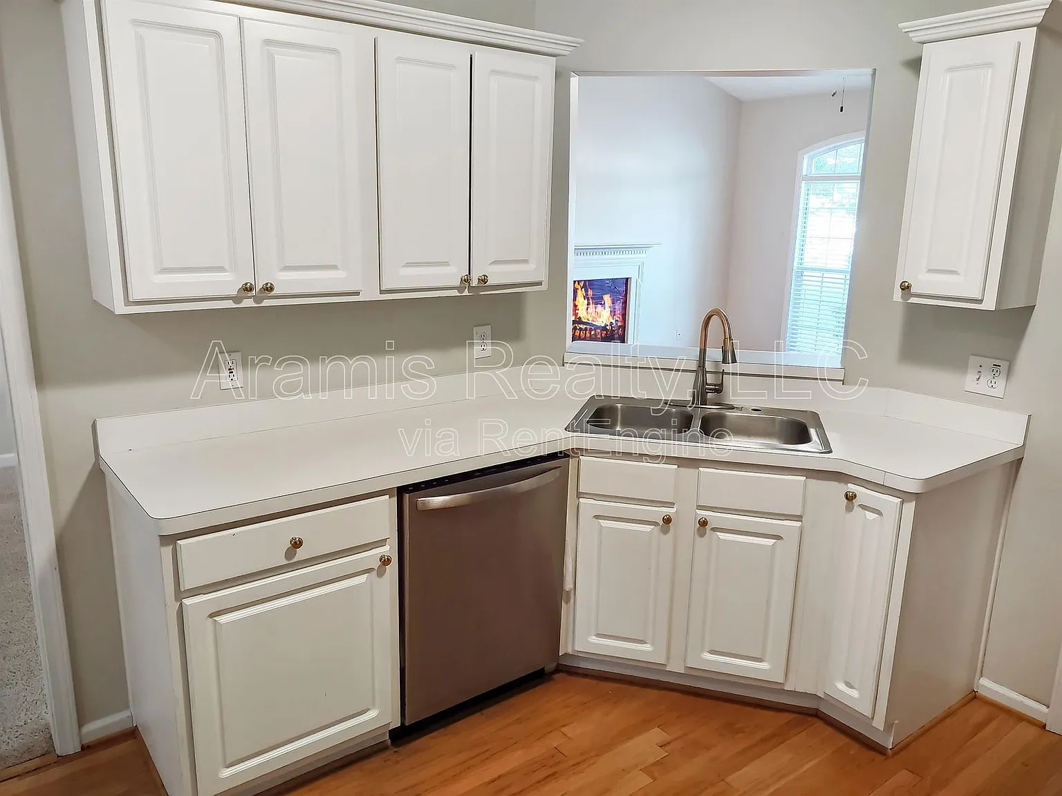 3 bed, 2.0 bath, 1548 sqft, $1,850 — Photo 4