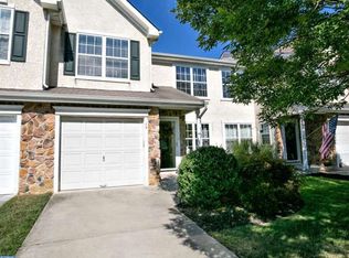 19 Leighton Dr, Mount Laurel, NJ 08054