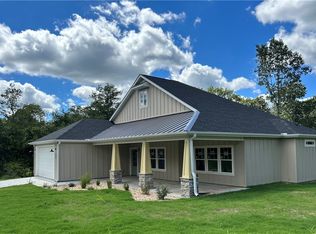 2 Newstead Ln, Bella Vista, AR 72715