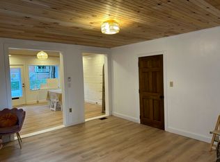 227 E Main St, Ligonier, PA 15658