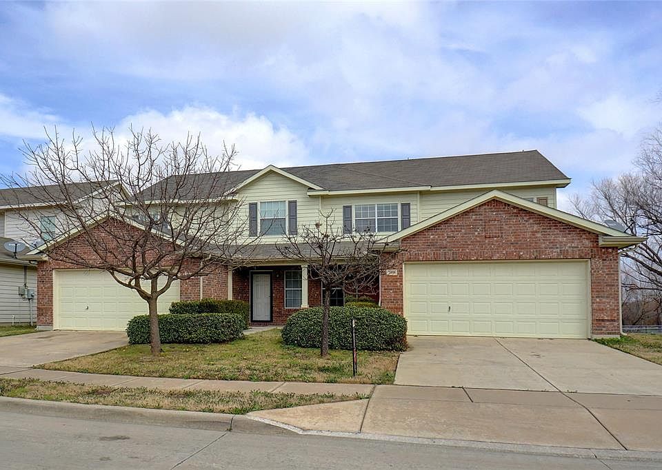 1st image of 7408 Cowhand Ct