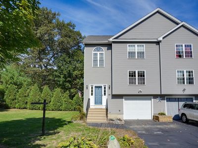 44 Meola Ave, Worcester, MA, 01606