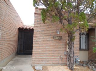 1692 W Dalehaven Cir, Tucson, AZ 85704