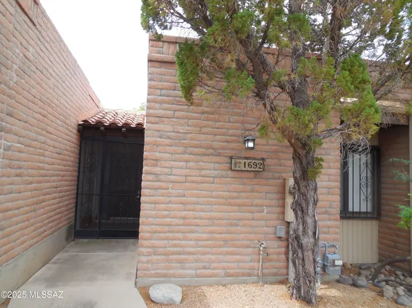 1692 W Dalehaven Cir, Tucson, AZ 85704