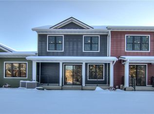 2323 Lake Rd, Altoona, WI 54720