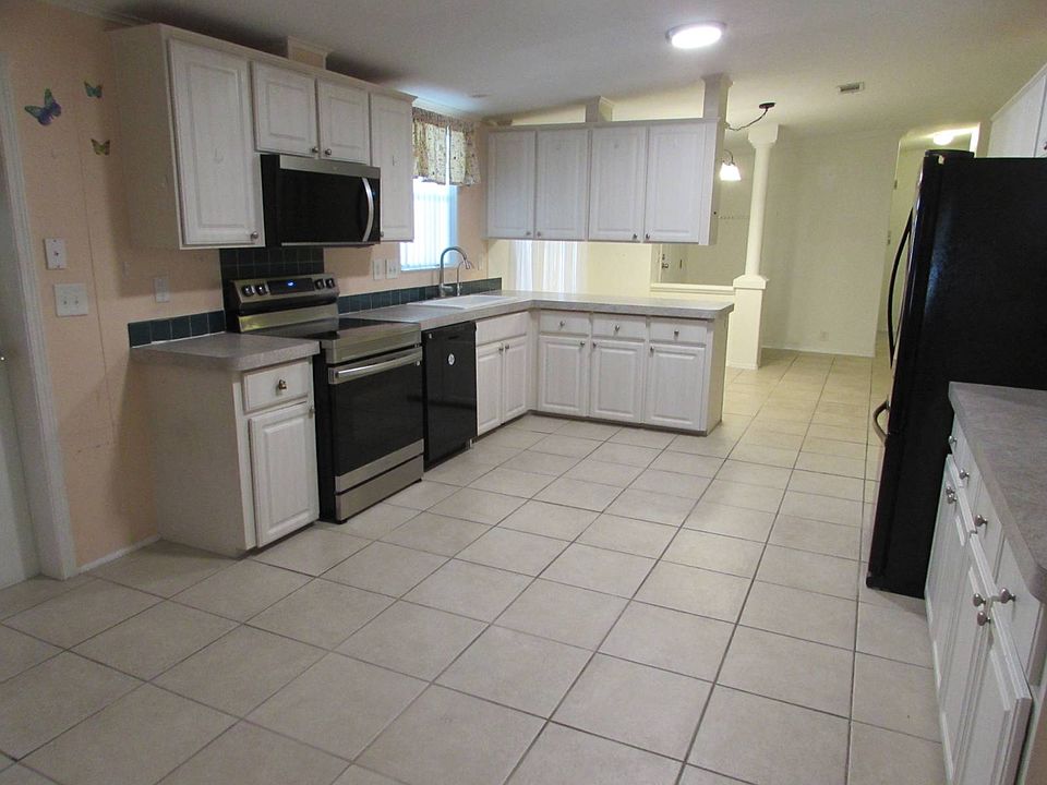 1st image of 2603 Lake Haven Dr