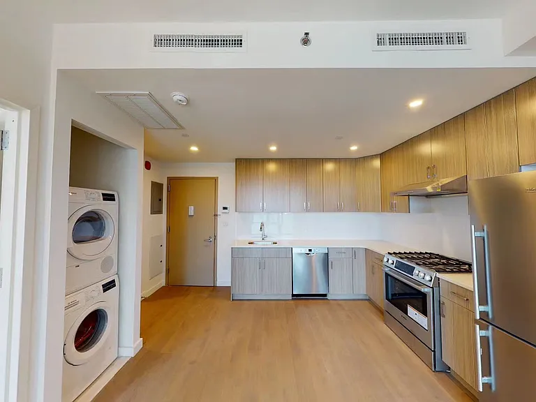 88-08 Justice Ave #6I — Photo 2