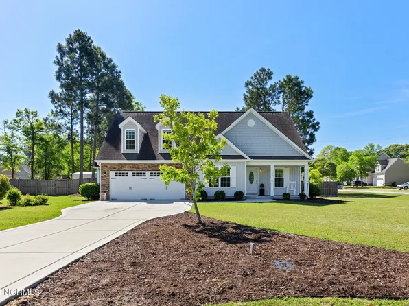 100 Fullard Drive, Sneads Ferry, NC 28460