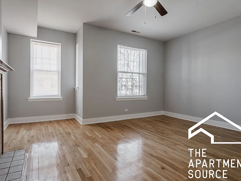 4452 N Sheridan Rd #4450-1 — Photo 3