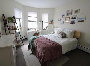 826 Beacon St #502, Boston, MA 02215