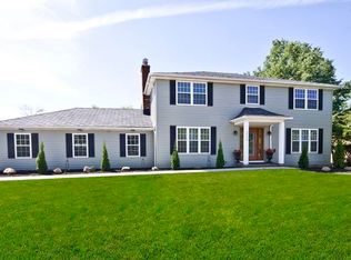 24020 Halburton Rd, Beachwood, OH 44122