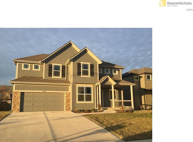 1st image of 1413 N 133rd St