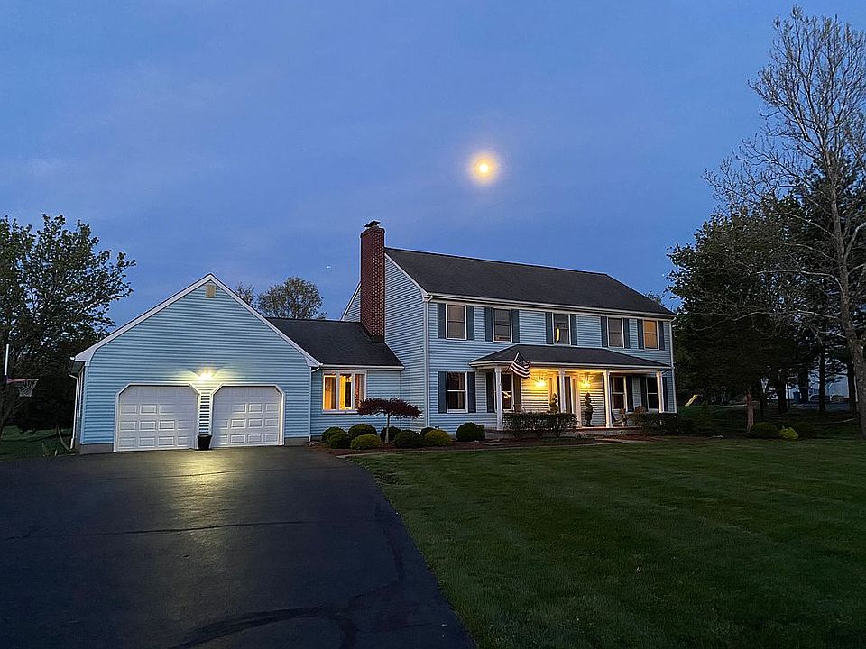 2nd image of 29 Elm Dr