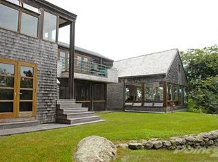 15 Redwing Ln, Chilmark, MA 02535