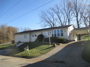 132 E 11th St, Hermann, MO 65041