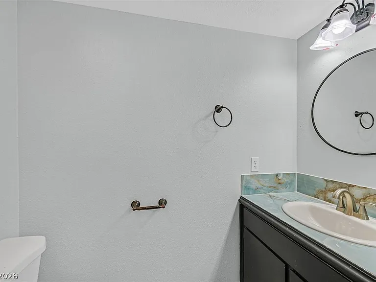 2238 Marlboro Dr — Photo 10