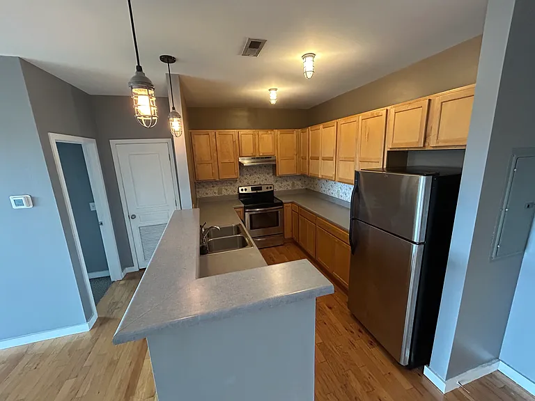 1609 Long St #303 — Photo 6