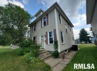 1024 15th Ave, Fulton, IL 61252