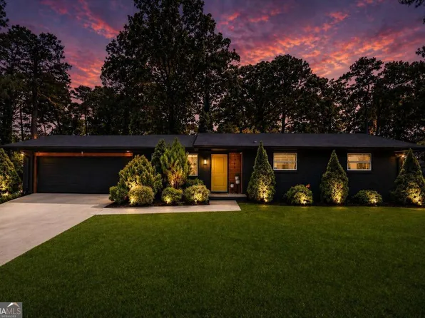1746 Camperdown Cir, Decatur, GA 30035