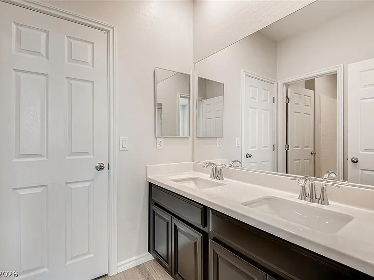 3188 Fern Nook Ave — Photo 25