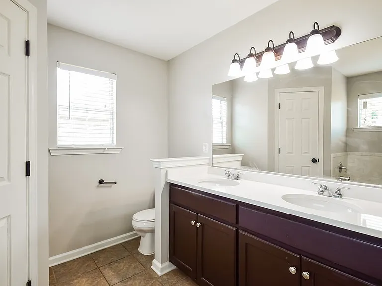9069 Gavin Dr — Photo 11