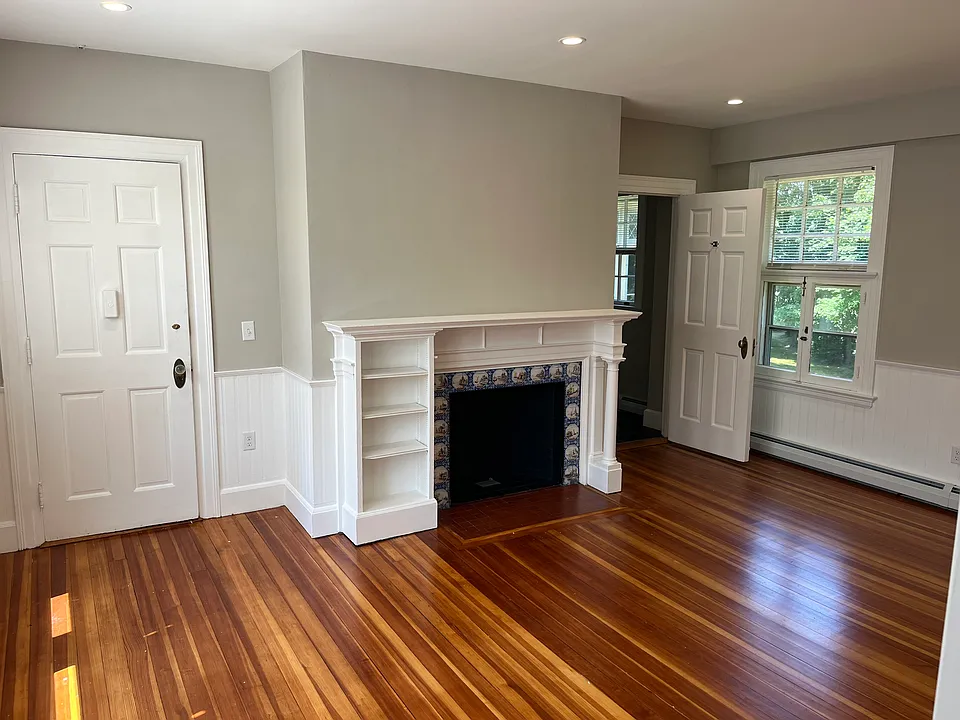 22 Hidden Rd #7