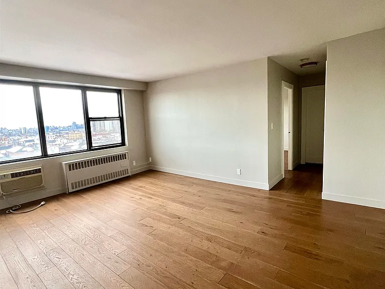 500 Central Ave #1004 — Photo 6