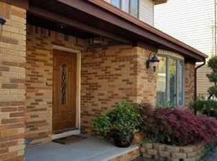 17 Park Ave, Kearny, NJ 07032