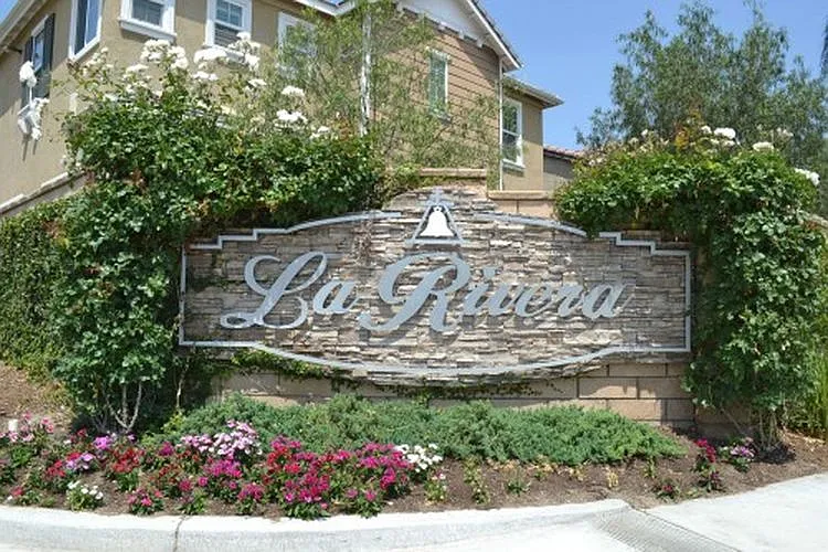 1617 Julia Way — Photo 15