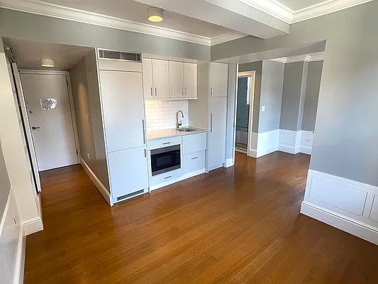 Rented by Tourma Realty LLC | media 26