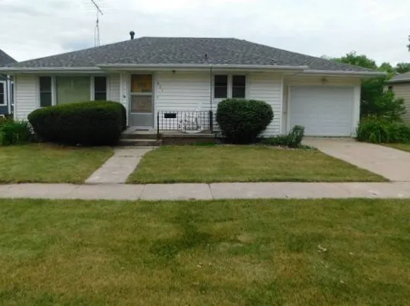 604 Oak St, Humphrey, NE 68642