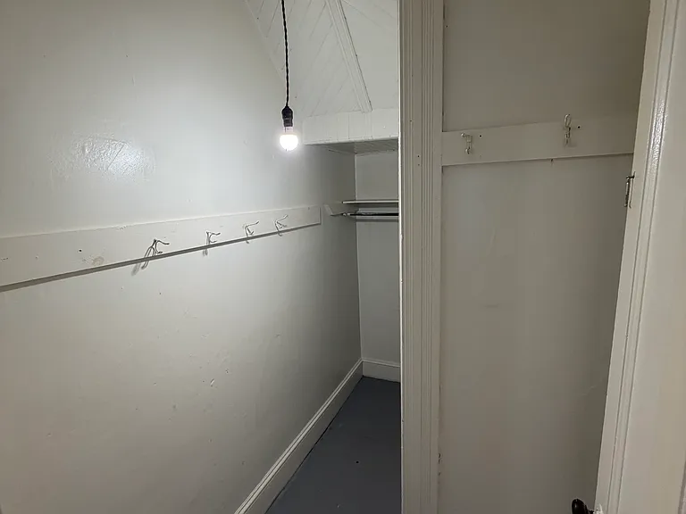29 Cedar St #1 — Photo 10