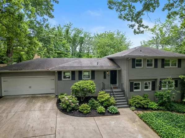 2363 Oak Ridge Ct, Decatur, GA 30032