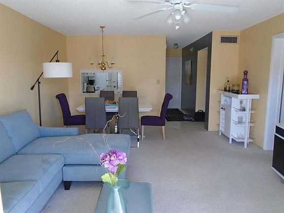 2nd image of 2647 N Garden Dr #203