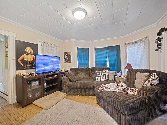 5th image of 5 Cedar Court