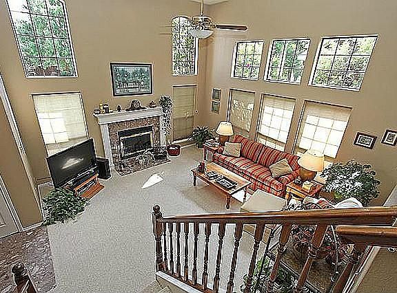 3rd image of 732 Ashford Dr