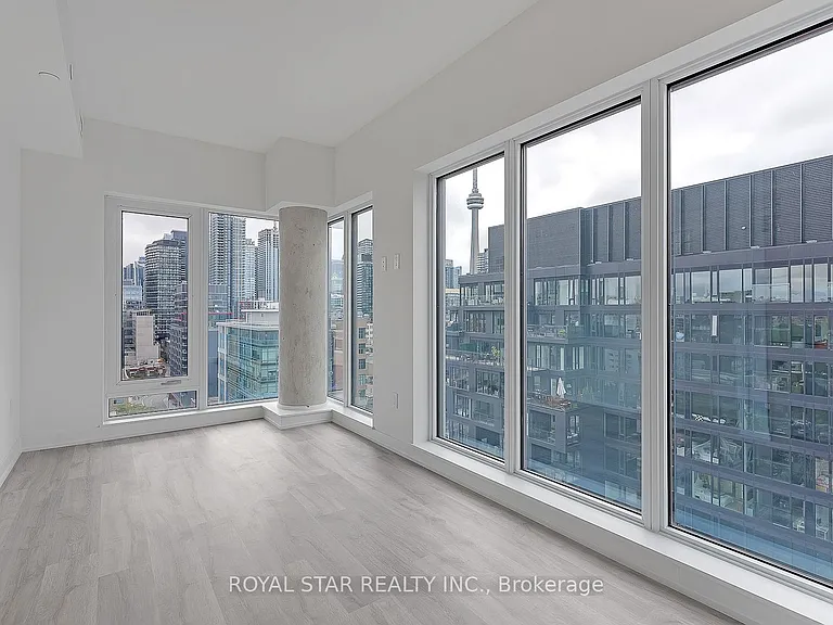 2 Augusta Ave #Penthouse 04 — Photo 18