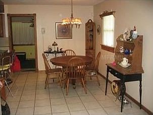 5th image of 2854 Hertha Ave