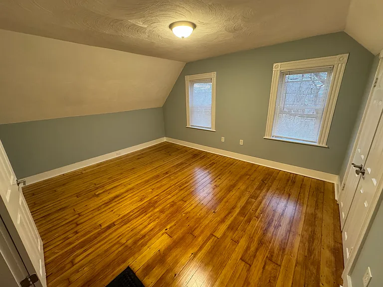 35 Cameron Ave #2L — Photo 5