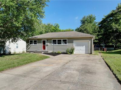 9011 E 75th St, Raytown, MO, 64138