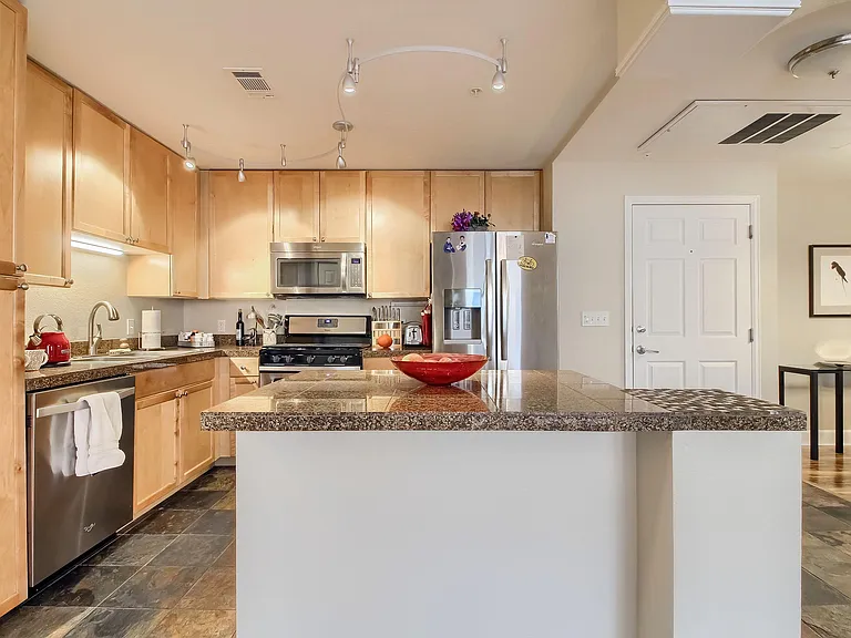 4500 Baseline Rd #1301 — Photo 16