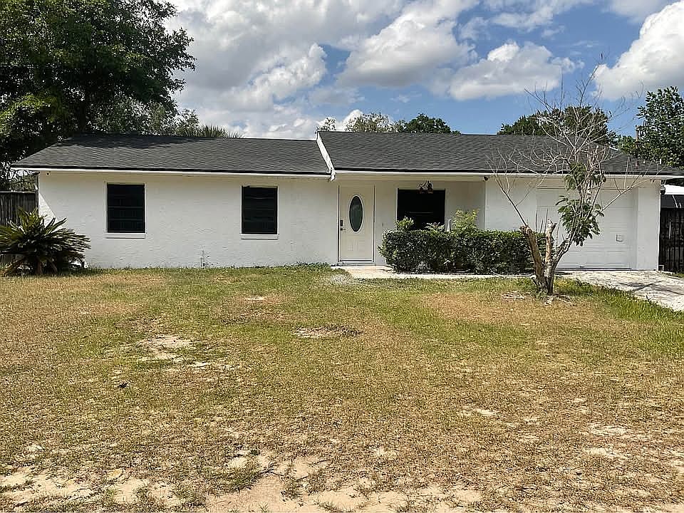 1st image of 4105 Willow Dr