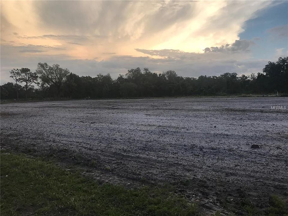 2nd image of 30421 Singletary Rd