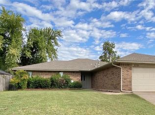 2721 Fairfield Dr, Edmond, OK 73012
