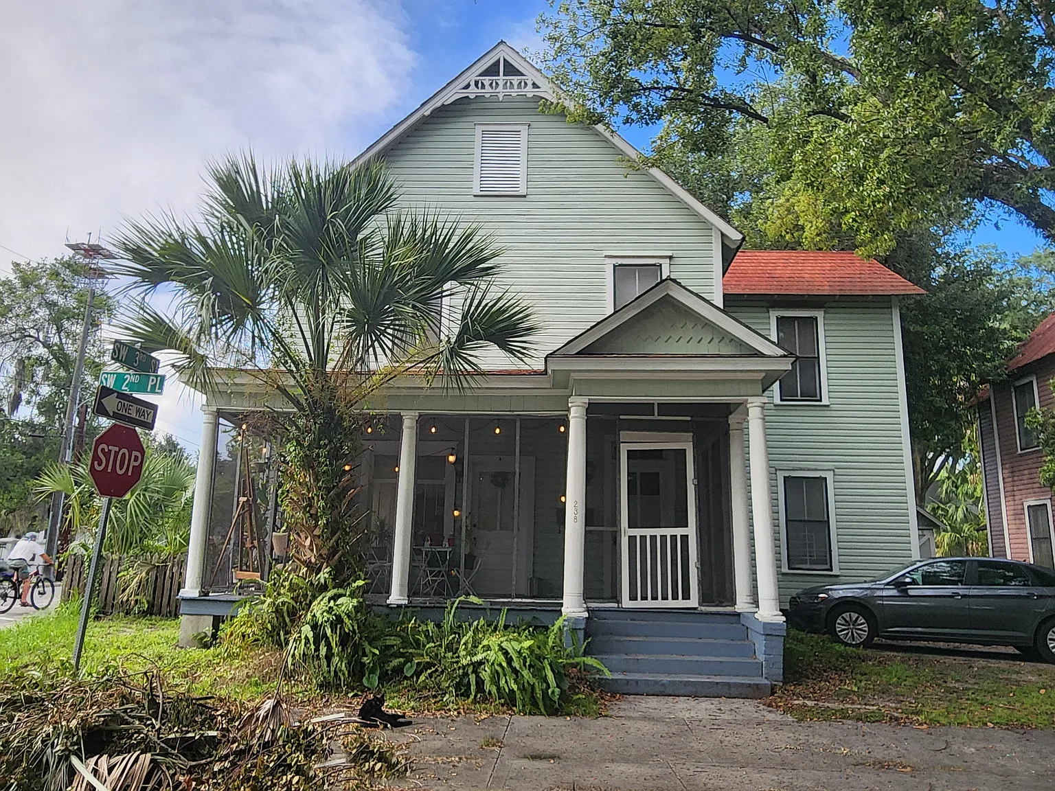 3 bed, $1,700 — Photo 2