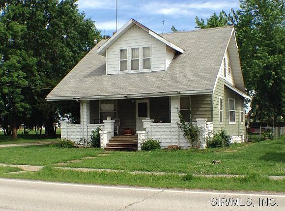 2nd image of 212 W Main St