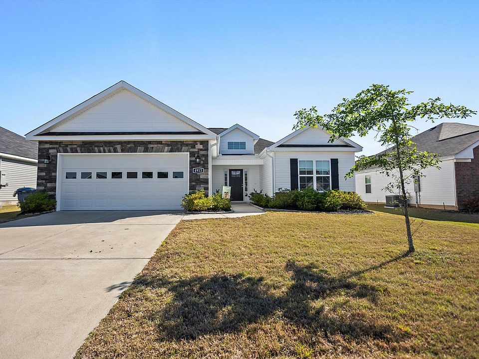 1st image of 4913 Fairmont Dr