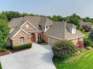 8215 W Ridge Dr, Pleasant Prairie, WI 53158